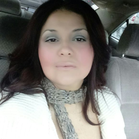 Meet your Posher, Dania - Picture 1 of 1